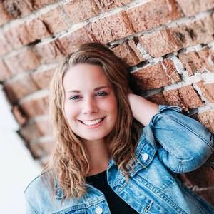 Meet your Posher, Emma